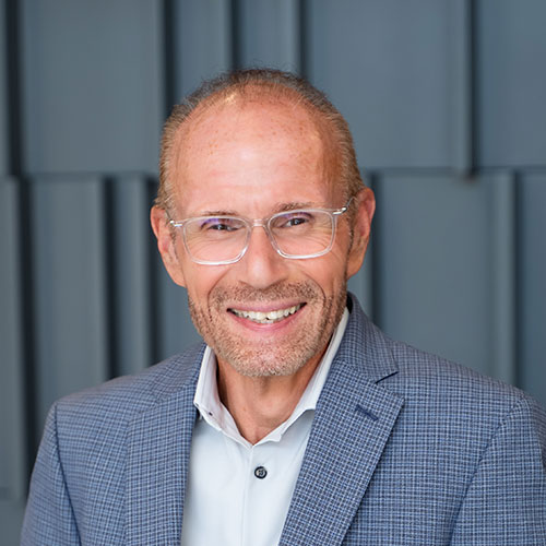 Headshot of Anthony DiVIta